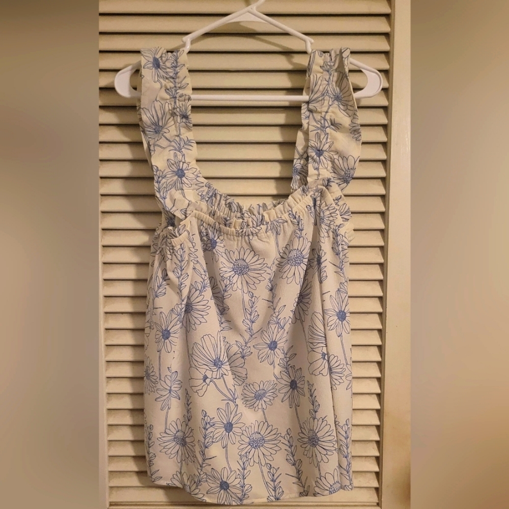 LuLaRoe Daisy Chiffon Ruffle Tank Large